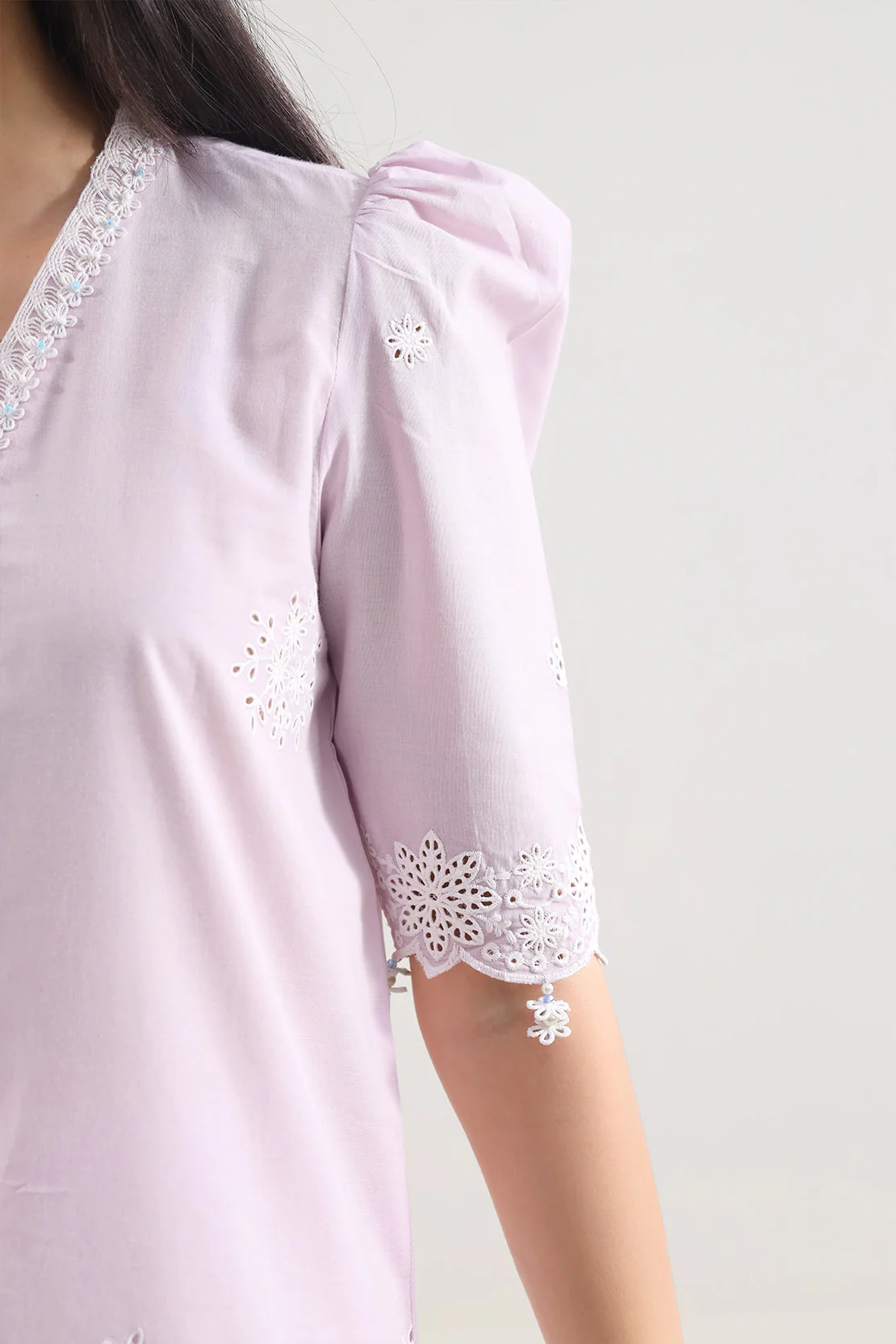 Unstitched Solid Embroidered Cambric 3 Piece - Image 4