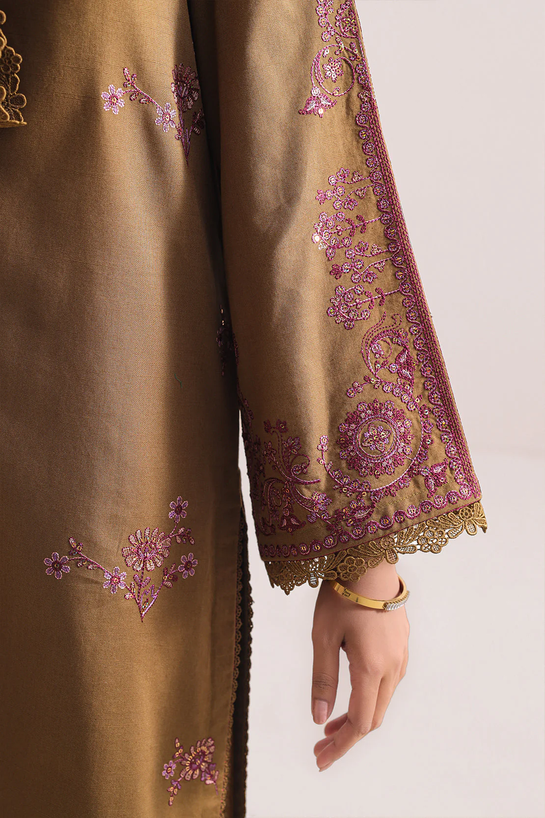 Unstitched Solid Embroidered Cotton Khaddar 2 Piece (Shirt/Trouser) - Image 5