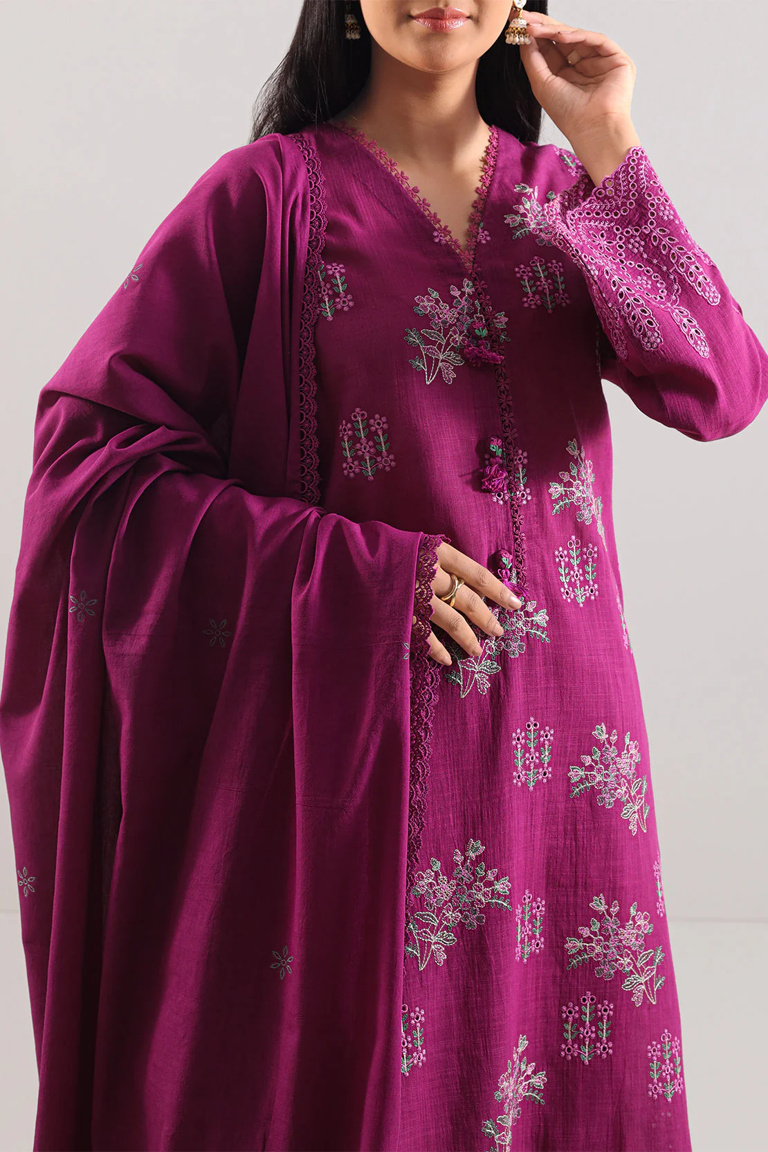 Unstitched Solid Embroidered Cotton Khaddar 3 Piece - Image 4