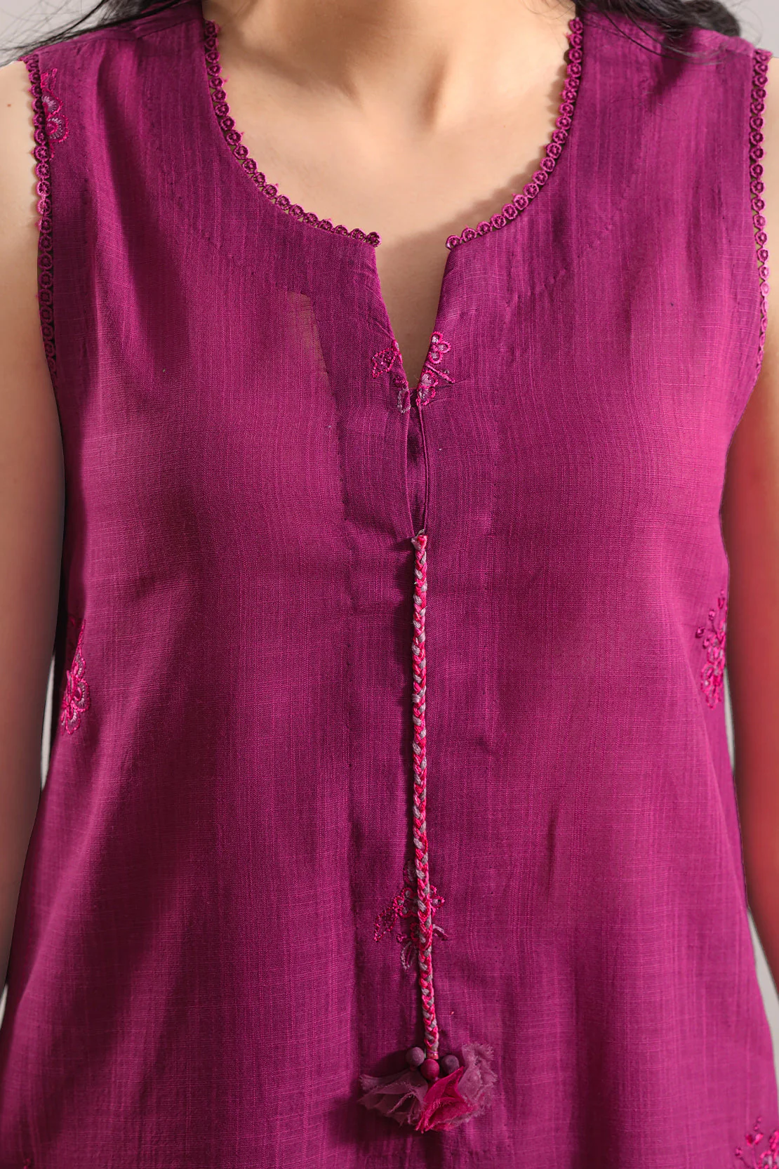 Unstitched Solid Embroidered Cotton Khaddar 3 Piece - Image 3