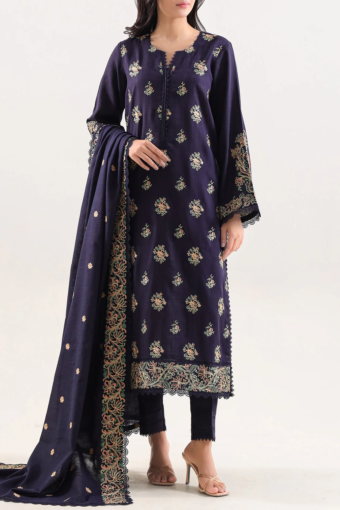 Unstitched Solid+Embroidered Cross Hatch 3 Piece