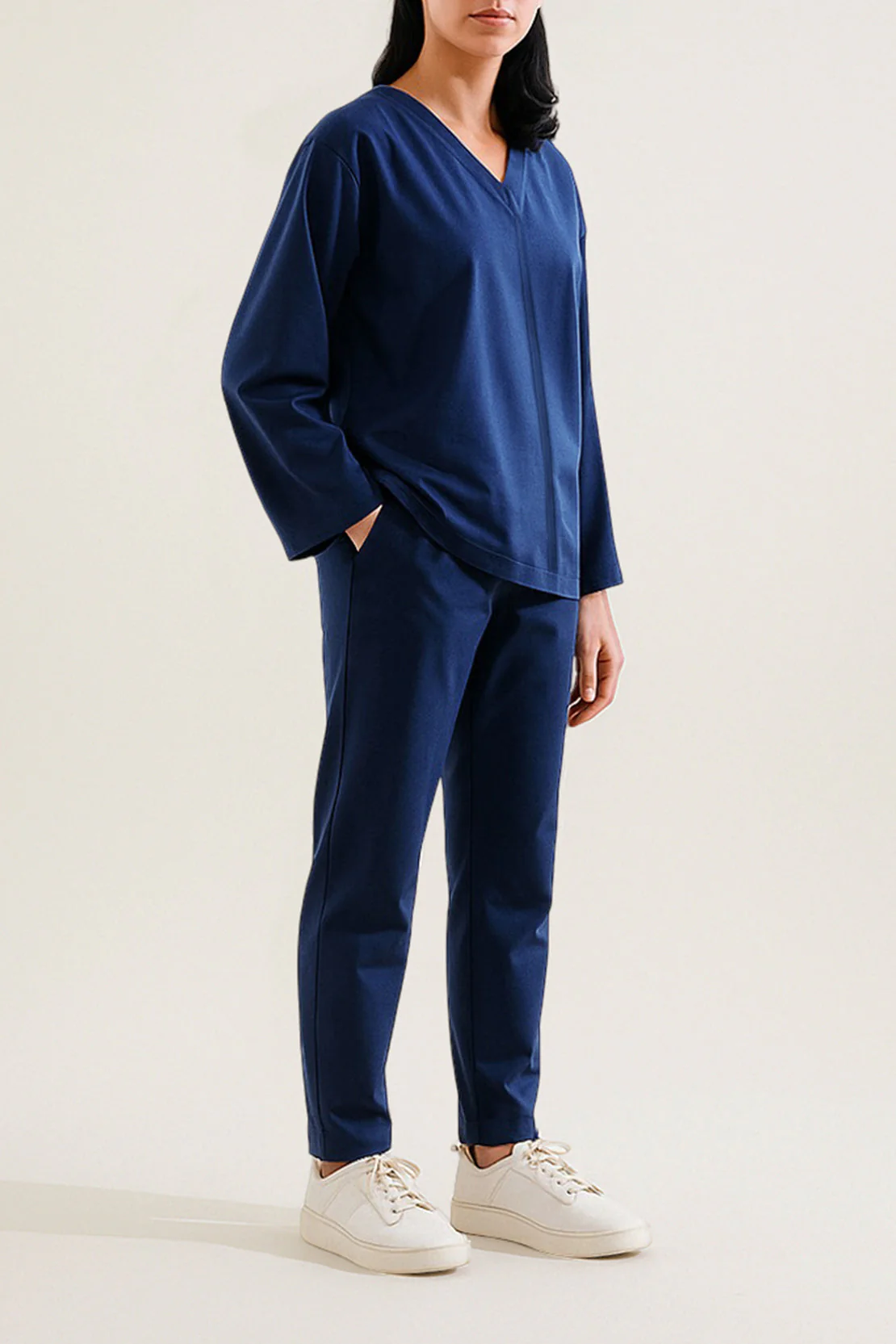 V-Neck Wide Sleeve Crepe Top - Image 5