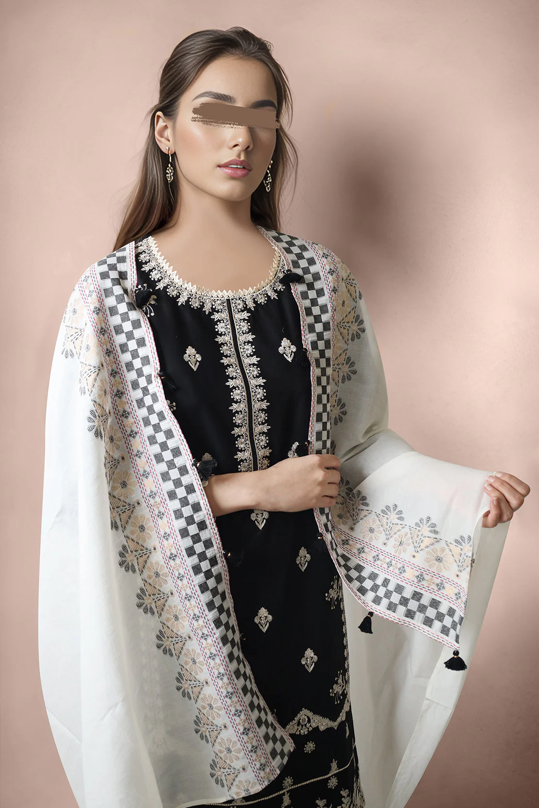 Winter Warm Shawl - Image 2