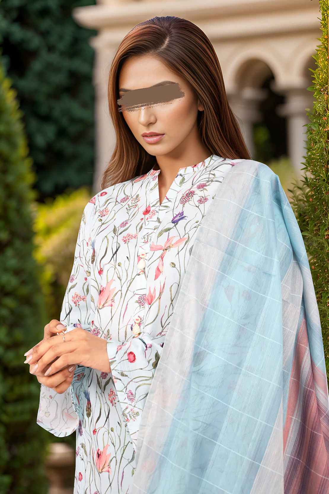 Zari Strip Dupatta - Image 2